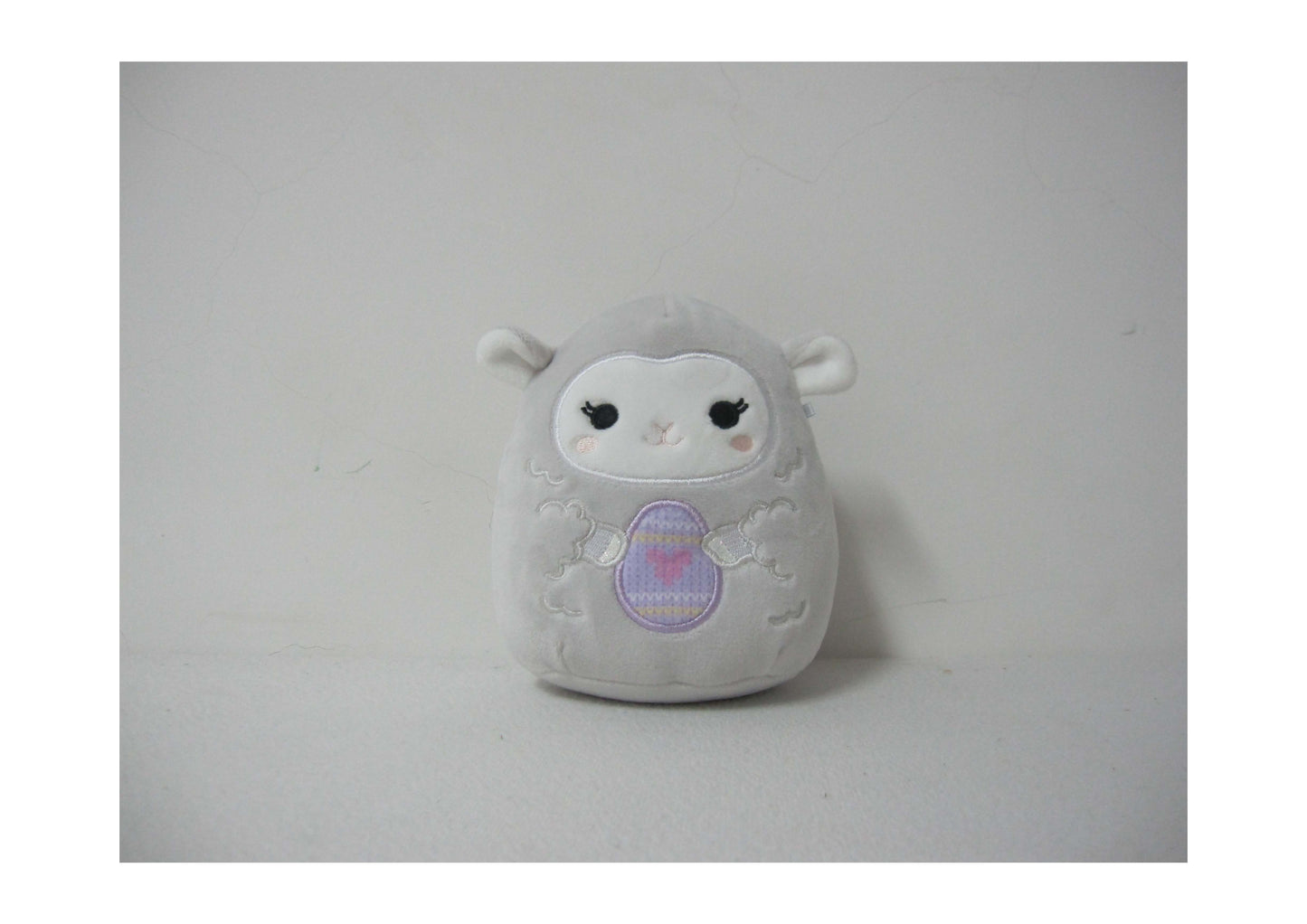Squishmallow 8 Lamb Egg*