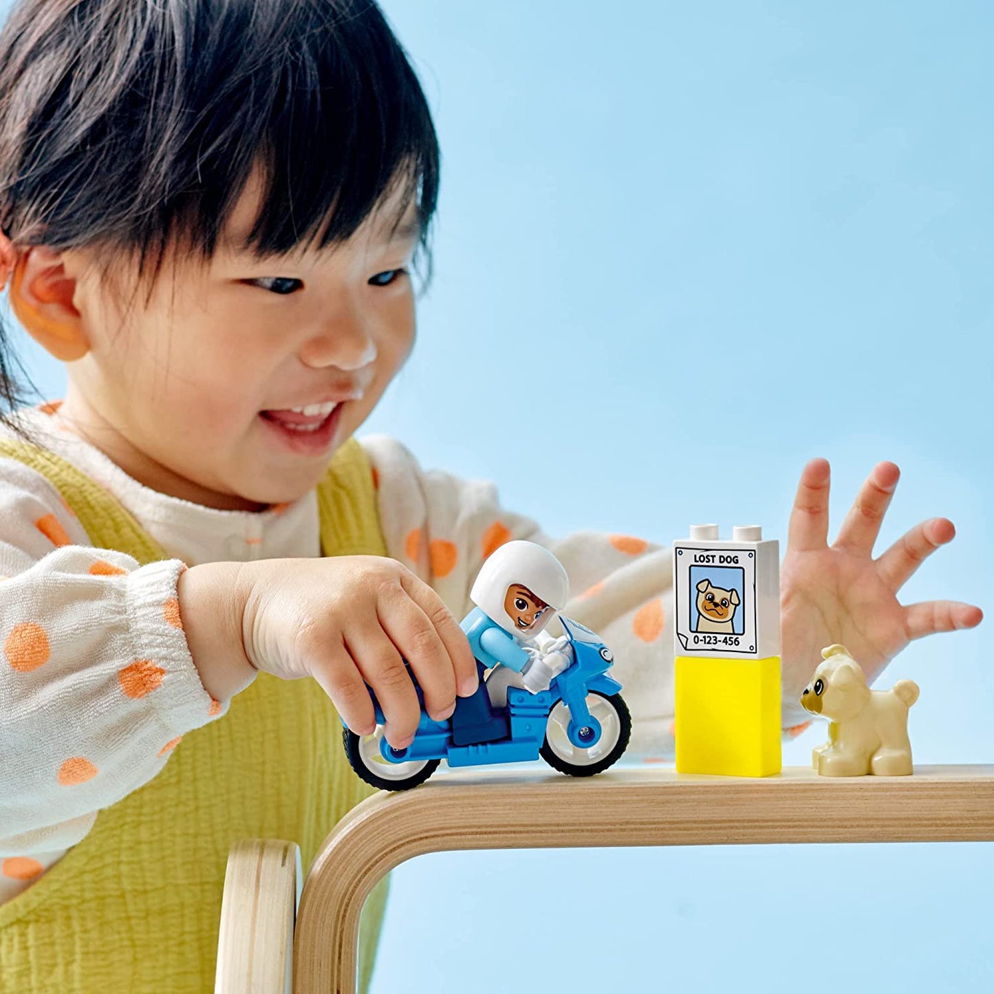 Duplo Police Motorcycle