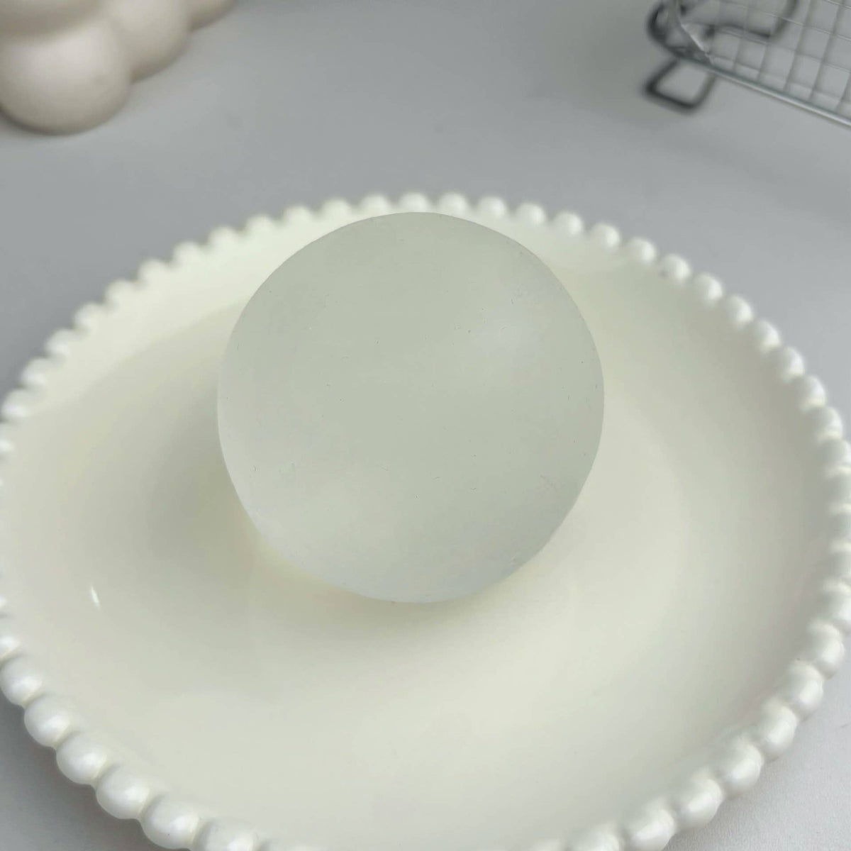 Moldable Frosted Coconut Oil–Style Squishy