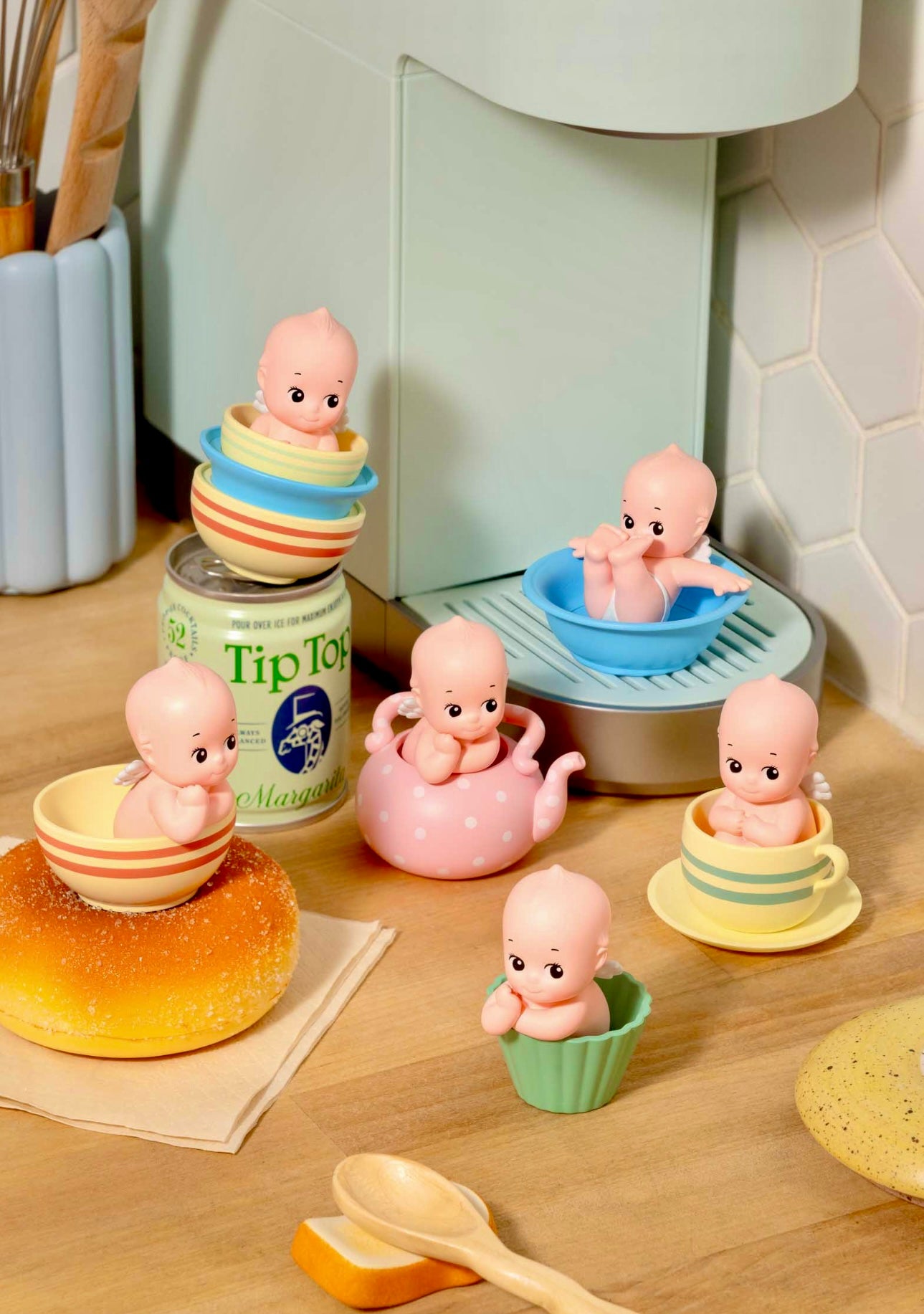 Kewpie in Cups