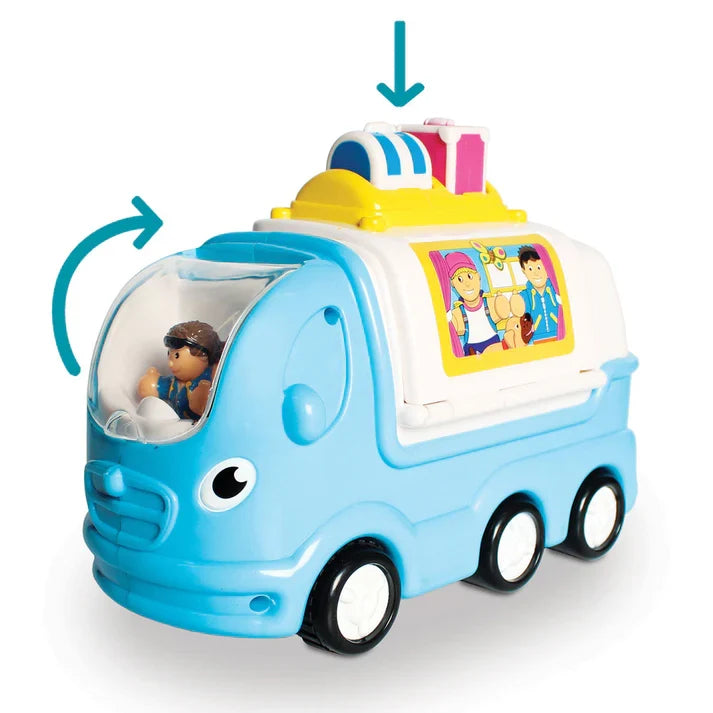 Wow Kitty Camper Van