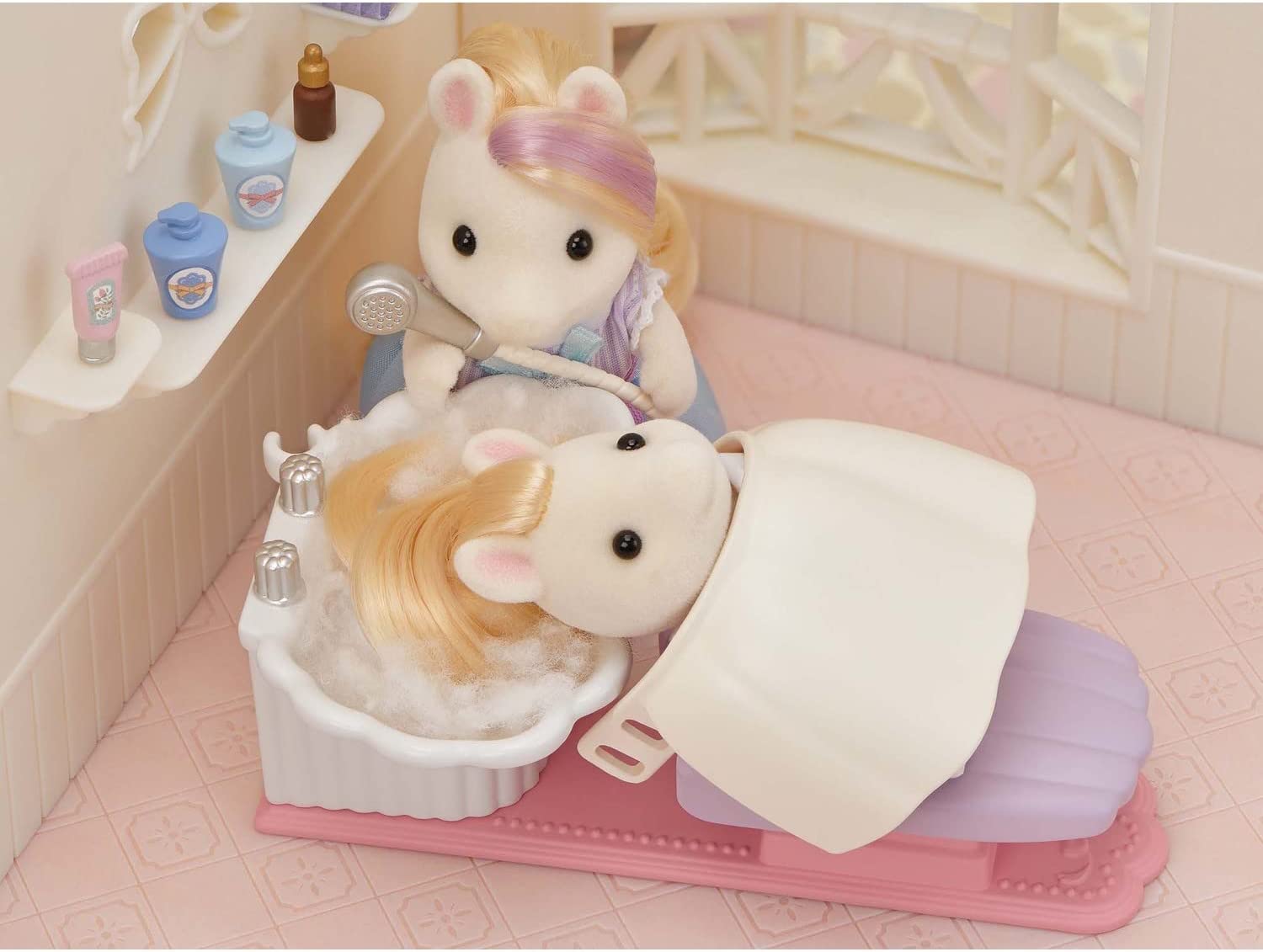 Pony's Stylish Hair Salon